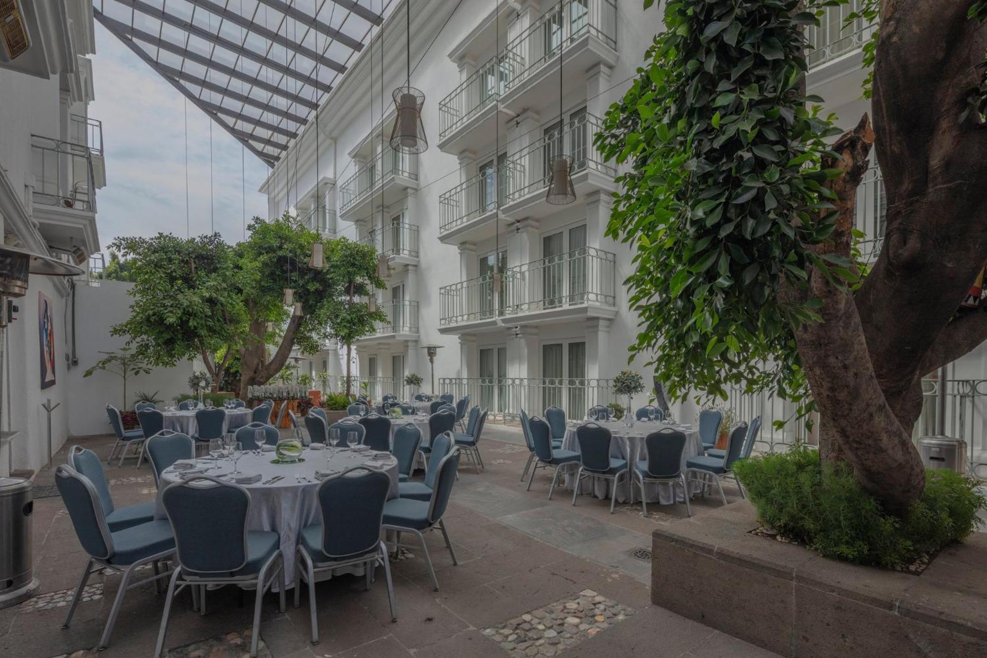 เปรซิเดนเต อินเตอร์คอนติเนนตัล ปวยบลา Hotel ภายนอก รูปภาพ